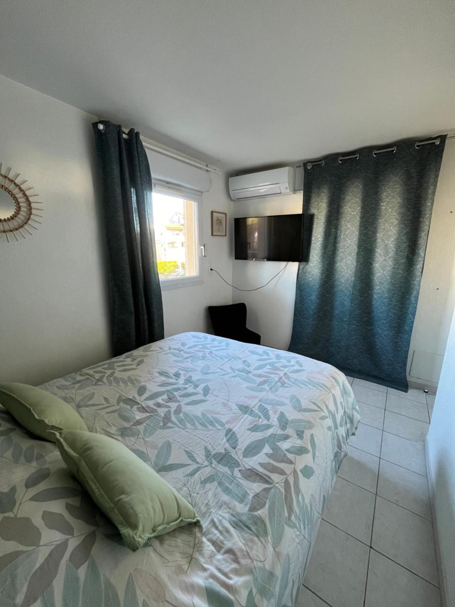 Appartement Joli T2/ Tram/ Clim/ Parking/ Wifi/ Piscine à Montpellier Extérieur photo