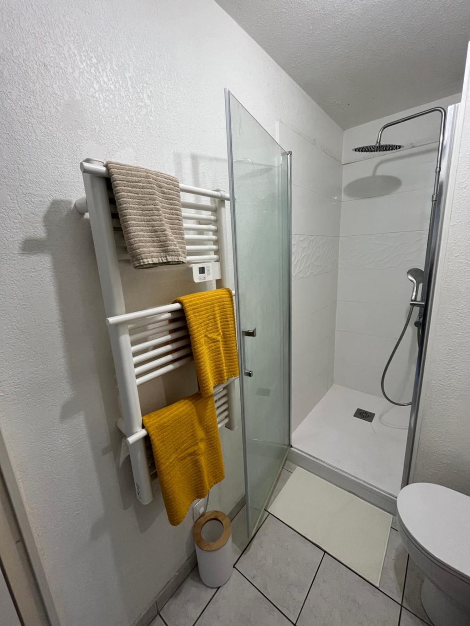 Appartement Joli T2/ Tram/ Clim/ Parking/ Wifi/ Piscine à Montpellier Extérieur photo