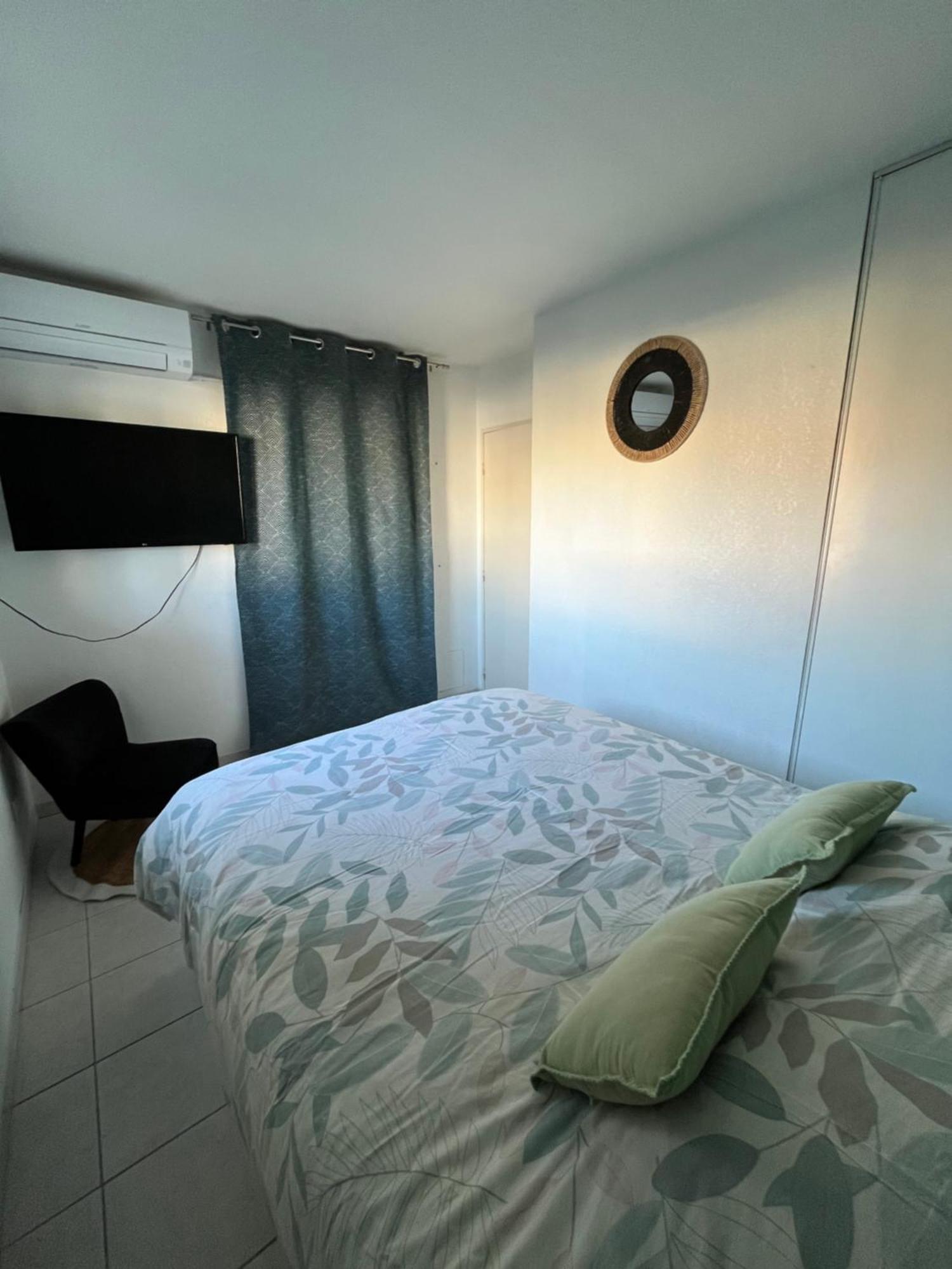 Appartement Joli T2/ Tram/ Clim/ Parking/ Wifi/ Piscine à Montpellier Extérieur photo