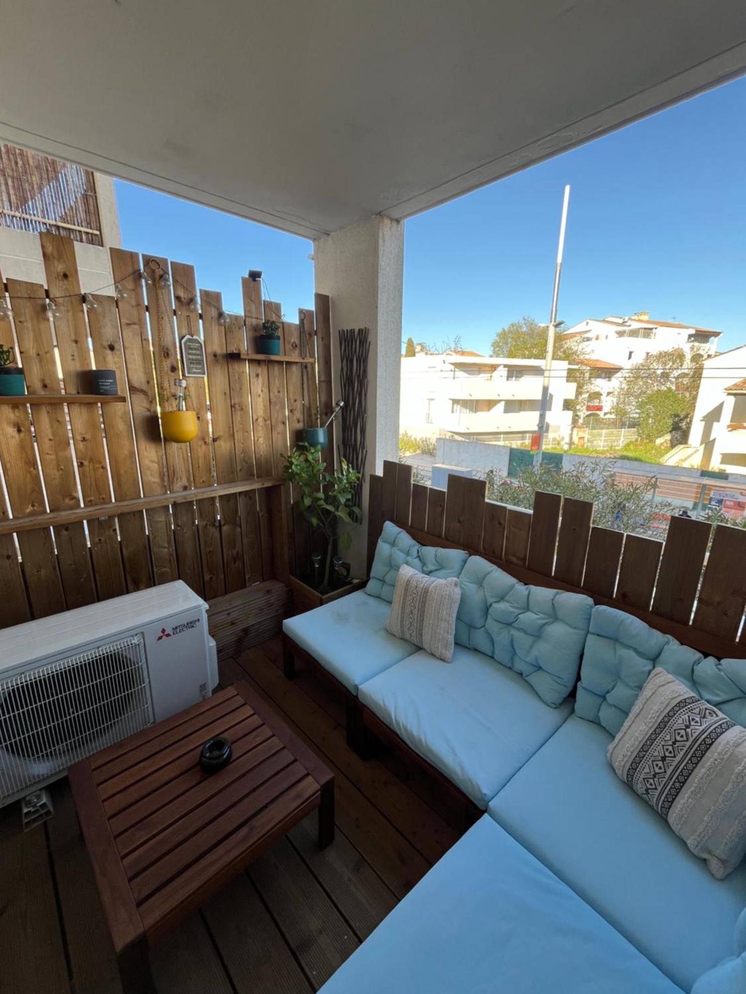 Appartement Joli T2/ Tram/ Clim/ Parking/ Wifi/ Piscine à Montpellier Extérieur photo