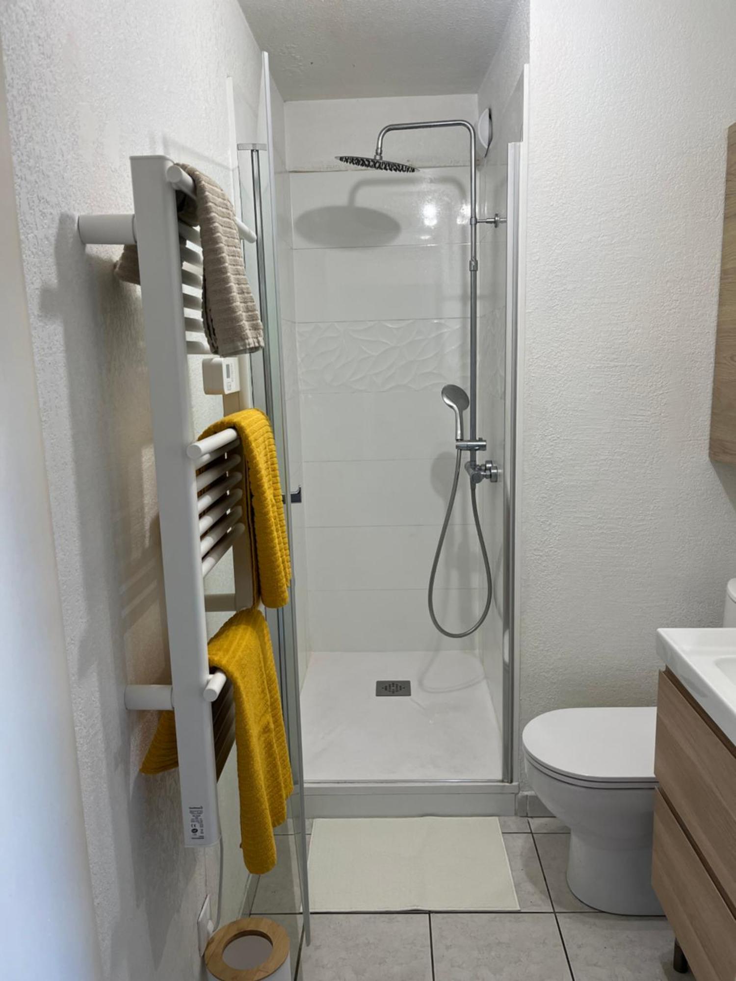 Appartement Joli T2/ Tram/ Clim/ Parking/ Wifi/ Piscine à Montpellier Extérieur photo